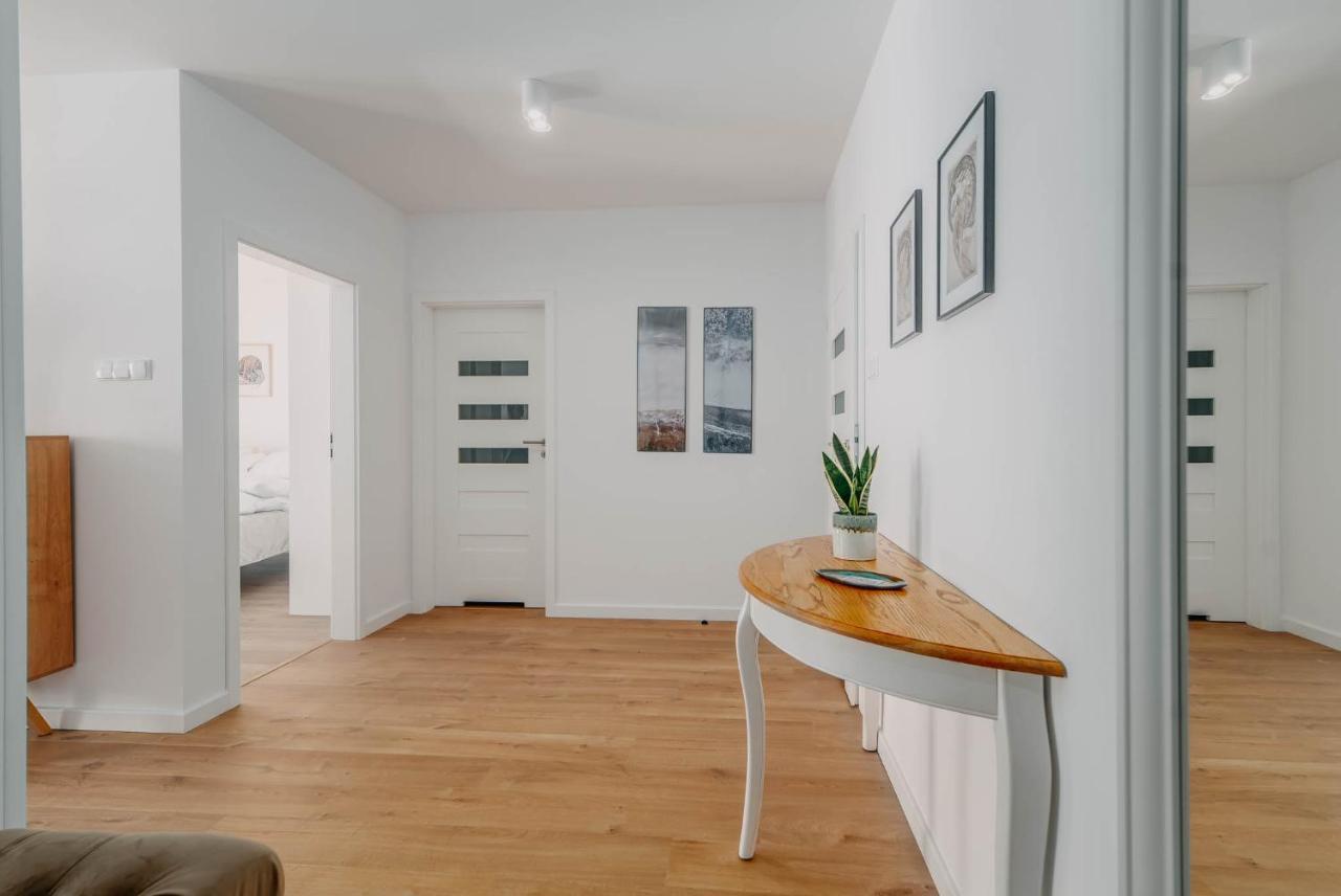 Nadmorskie Tarasy Apartament Wave Surfingbird Kołobrzeg Exterior foto